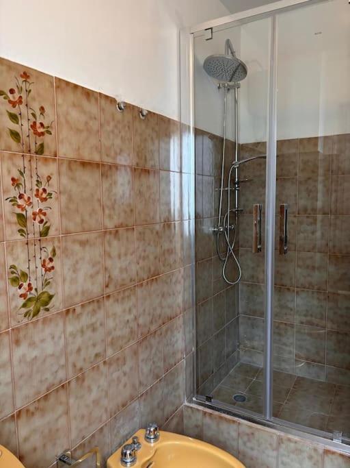 La Ginestra Apartment Roccascalegna ภายนอก รูปภาพ