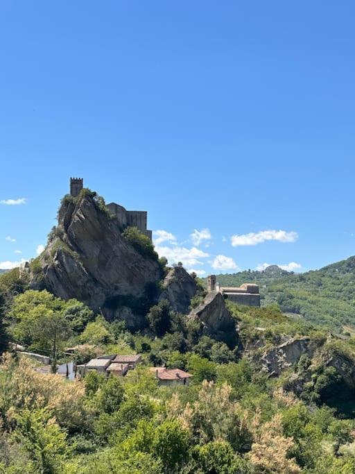La Ginestra Apartment Roccascalegna ภายนอก รูปภาพ